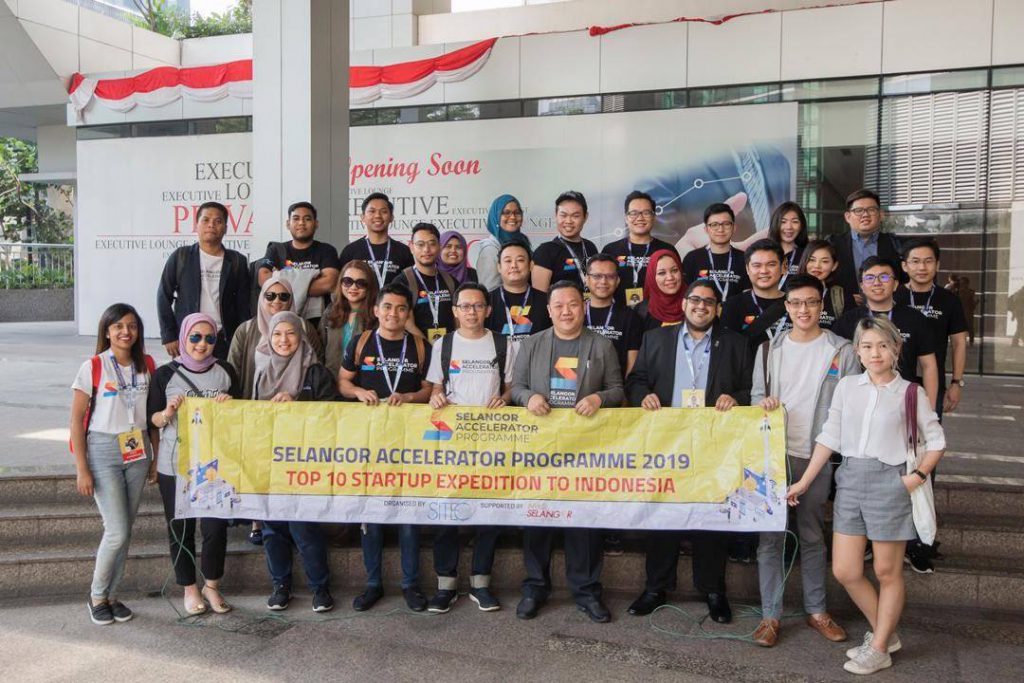 Peserta Top 10 membuat lawatan ke beberapa Startup di Indonesia